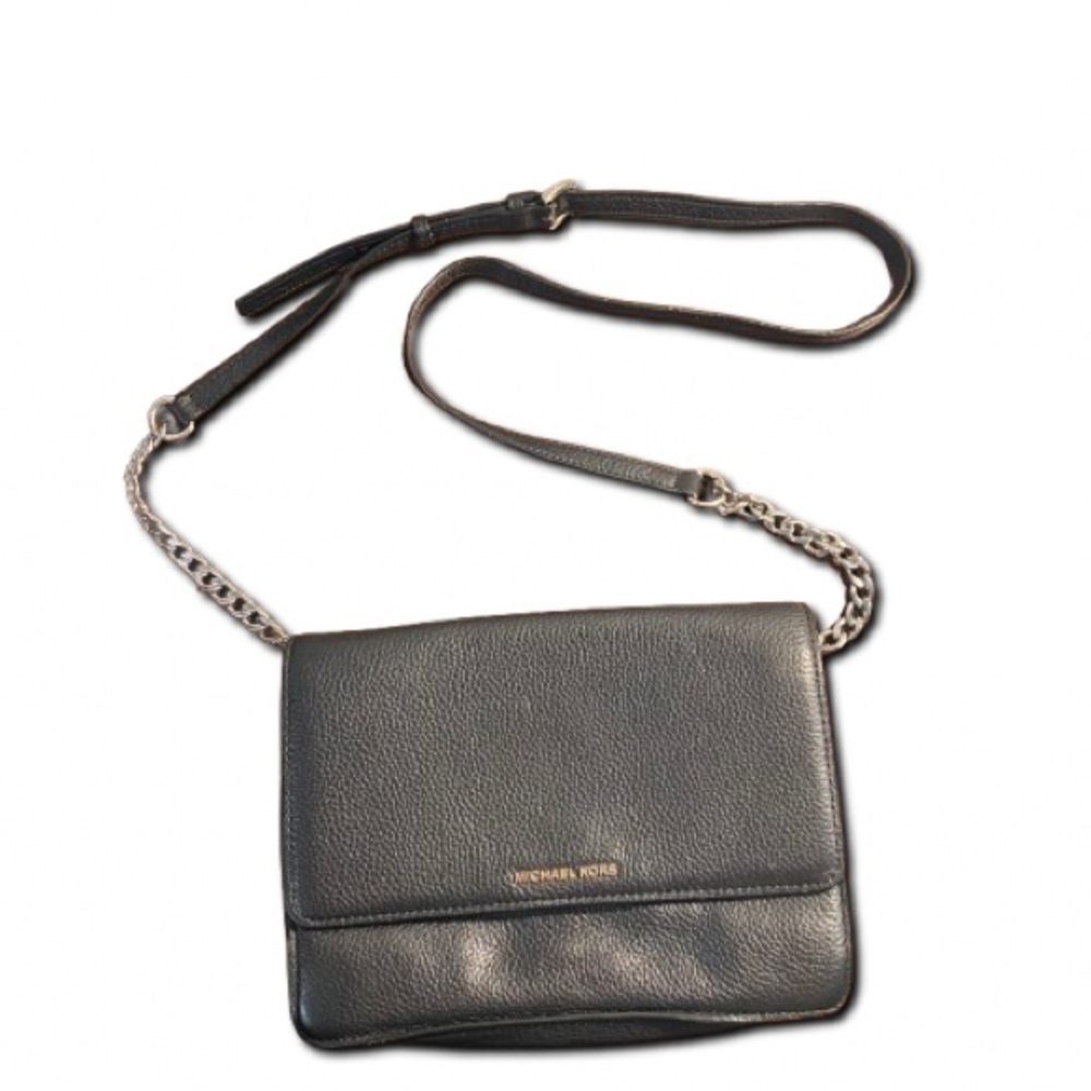 Used Michael Kors Daniela Large Crossbody Black Leather